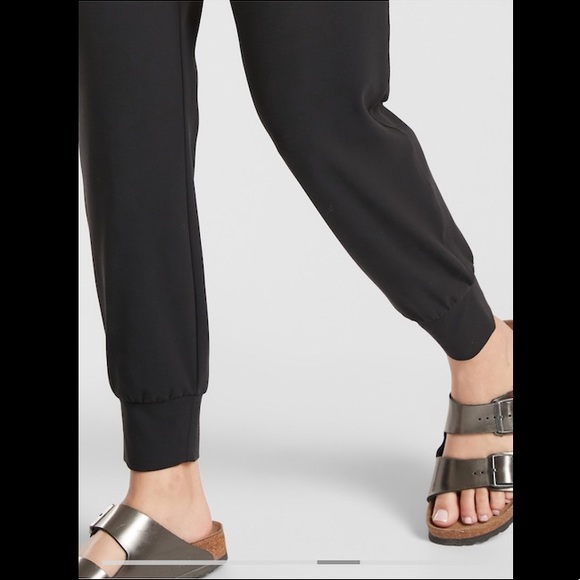 athleta cruise jogger
